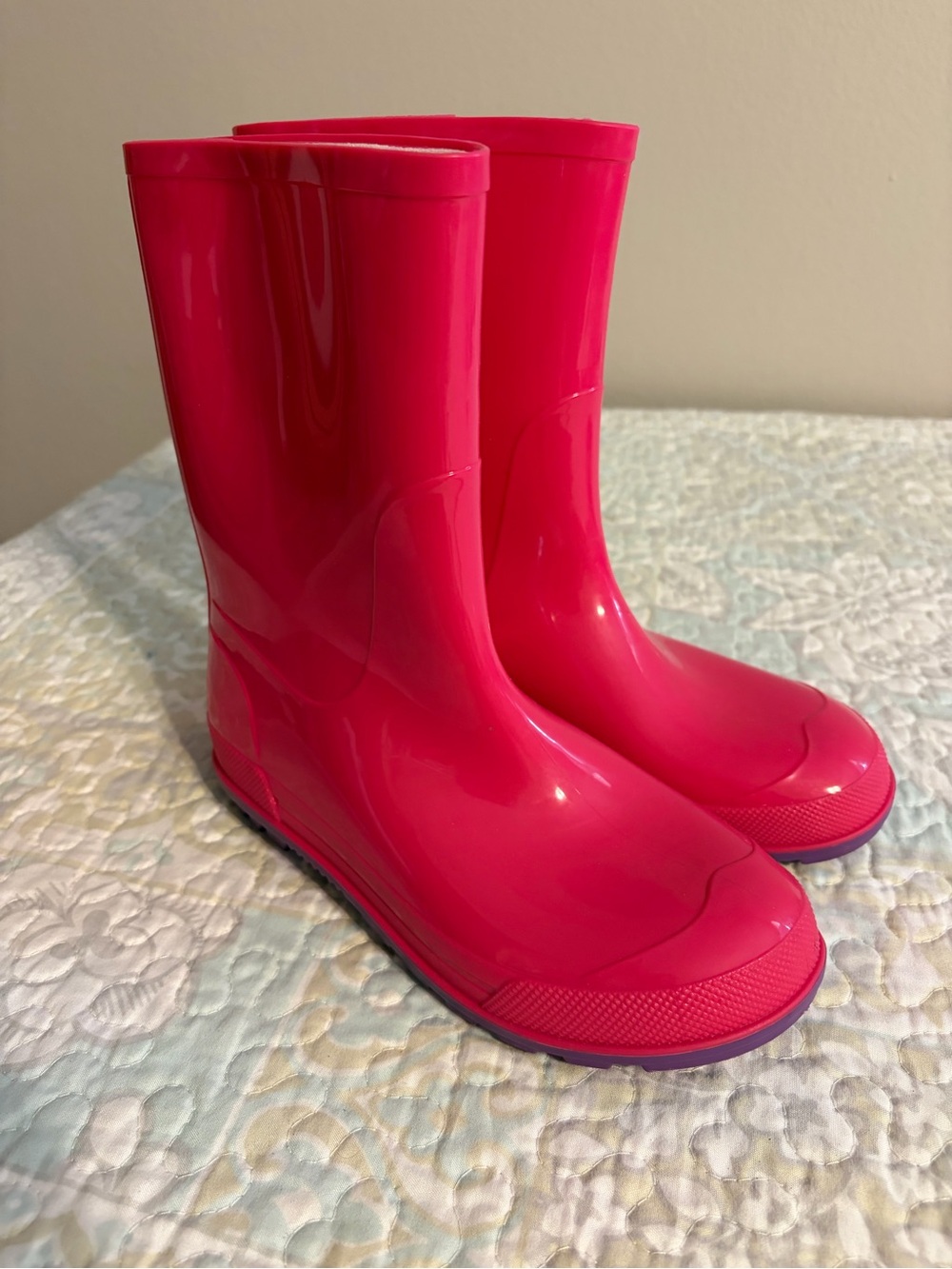 Wonder Nation Bright Pink Waterproof Rubber Rain Boots